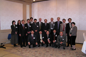 IBRGの抗菌研究者を招いて京都会議開催（2004年3月）